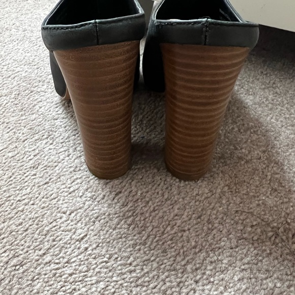 Vegan leather heeled mules - Picture 2 of 3